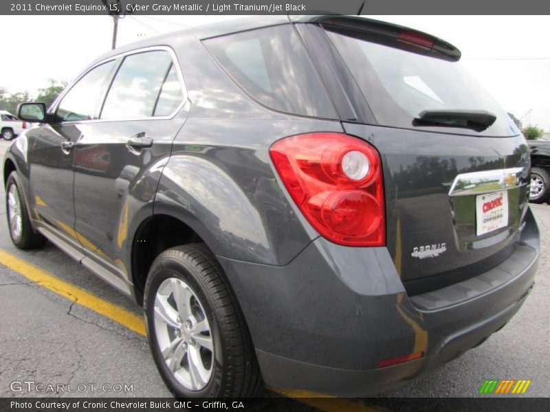 Cyber Gray Metallic / Light Titanium/Jet Black 2011 Chevrolet Equinox LS