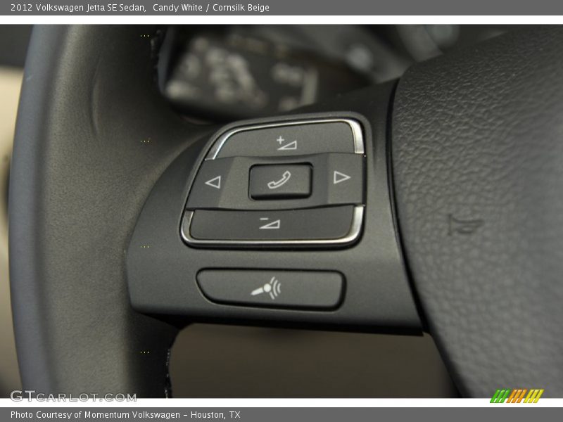 Candy White / Cornsilk Beige 2012 Volkswagen Jetta SE Sedan