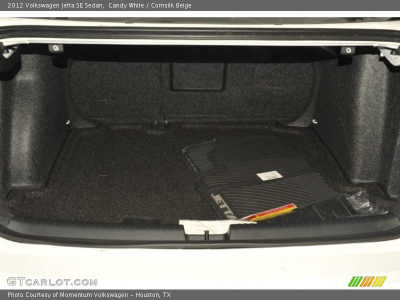 Candy White / Cornsilk Beige 2012 Volkswagen Jetta SE Sedan