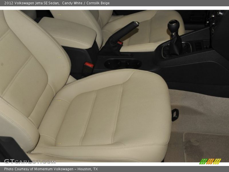 Candy White / Cornsilk Beige 2012 Volkswagen Jetta SE Sedan