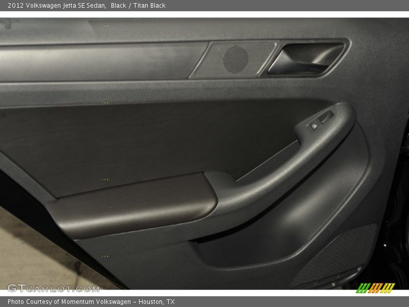 Black / Titan Black 2012 Volkswagen Jetta SE Sedan