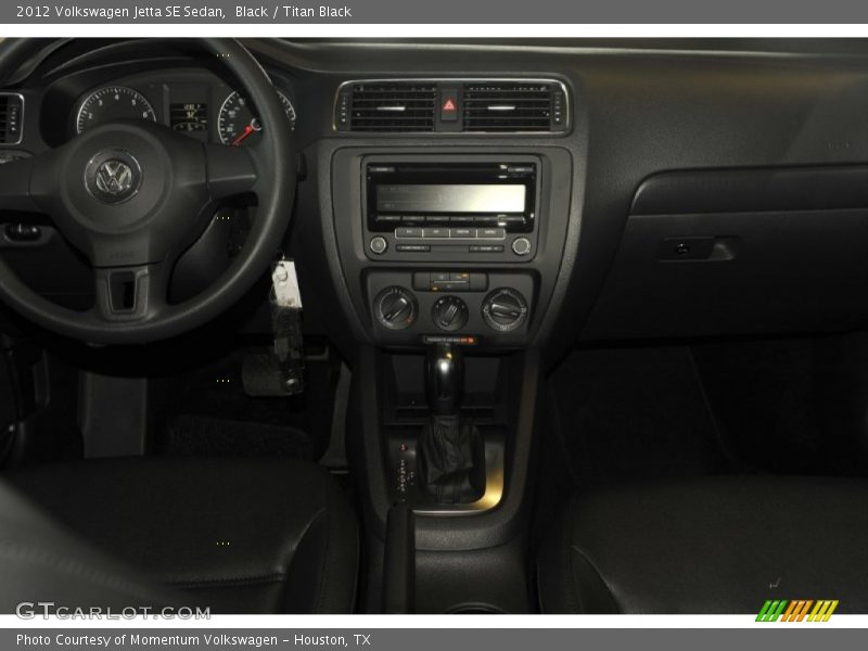 Black / Titan Black 2012 Volkswagen Jetta SE Sedan