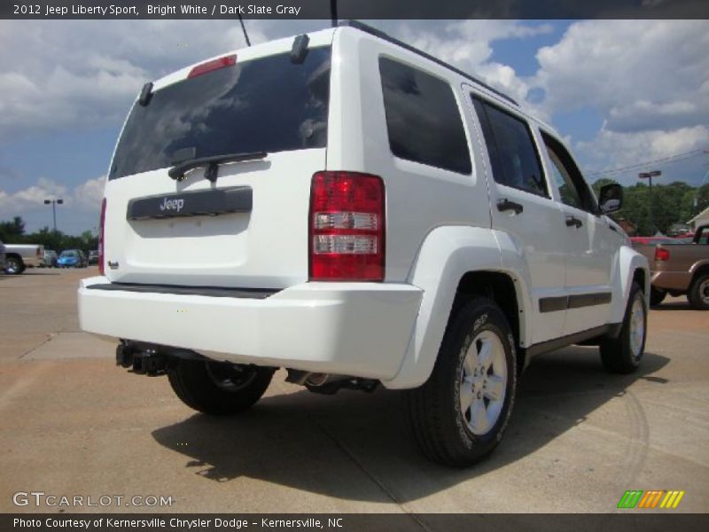 Bright White / Dark Slate Gray 2012 Jeep Liberty Sport