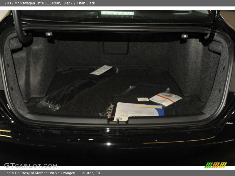 Black / Titan Black 2012 Volkswagen Jetta SE Sedan