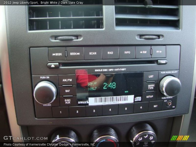 Audio System of 2012 Liberty Sport