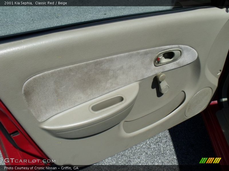 Classic Red / Beige 2001 Kia Sephia