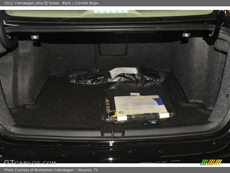 Black / Cornsilk Beige 2012 Volkswagen Jetta SE Sedan