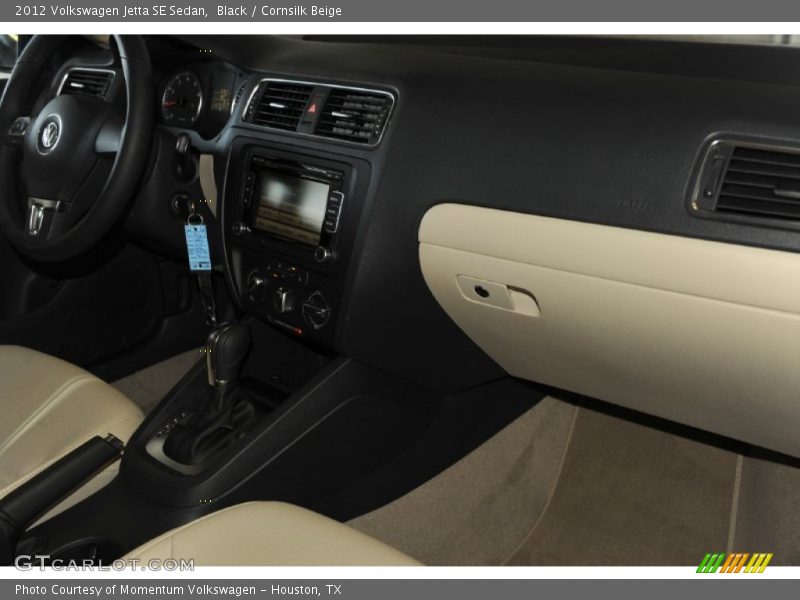 Black / Cornsilk Beige 2012 Volkswagen Jetta SE Sedan