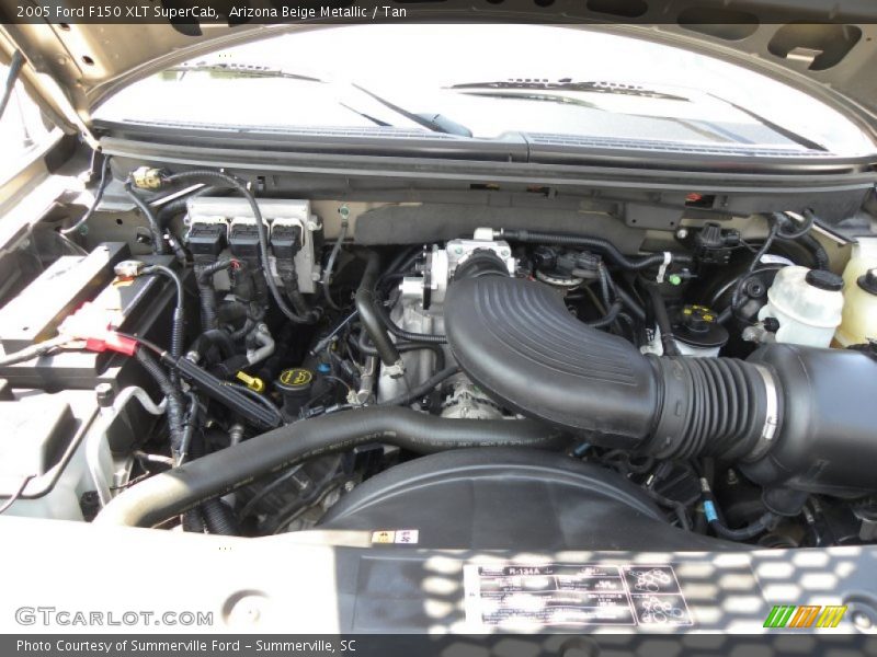 Arizona Beige Metallic / Tan 2005 Ford F150 XLT SuperCab