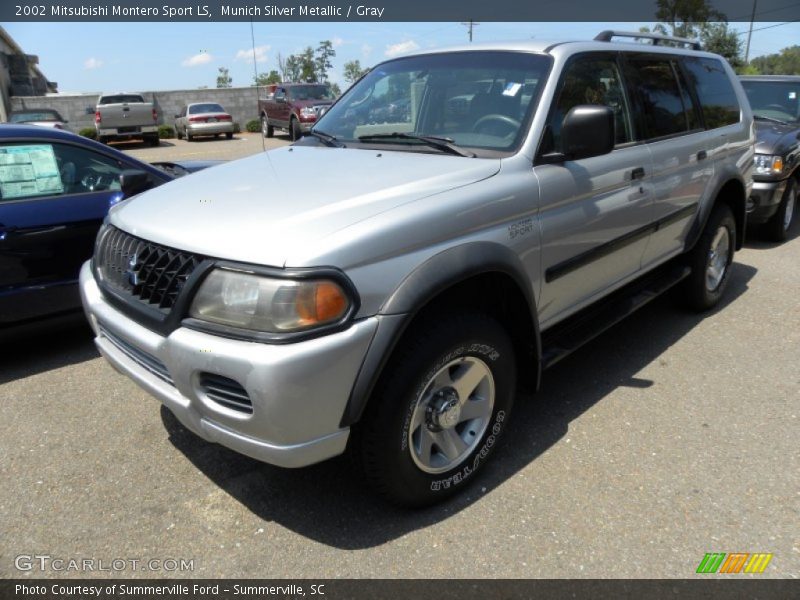 Munich Silver Metallic / Gray 2002 Mitsubishi Montero Sport LS