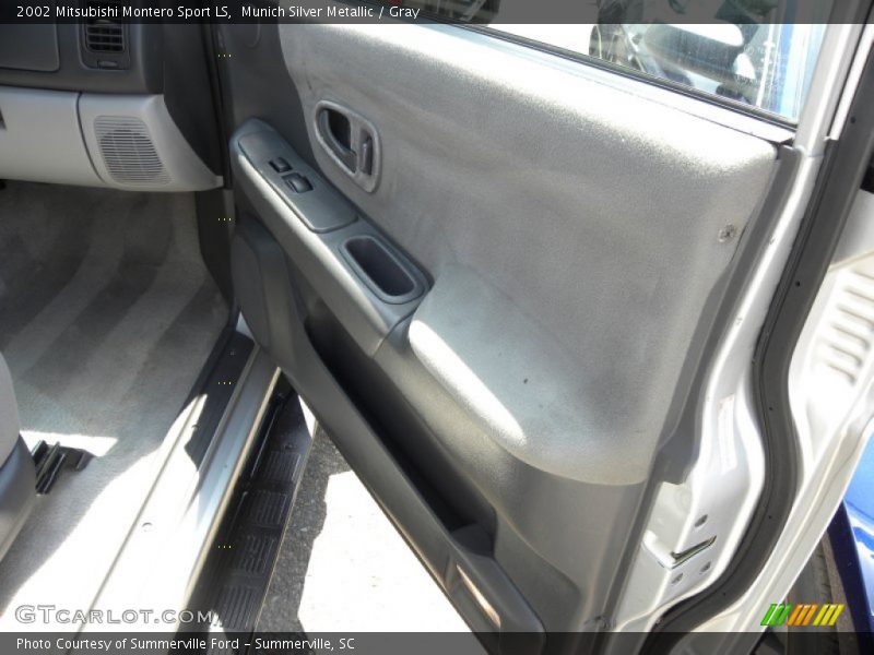Munich Silver Metallic / Gray 2002 Mitsubishi Montero Sport LS