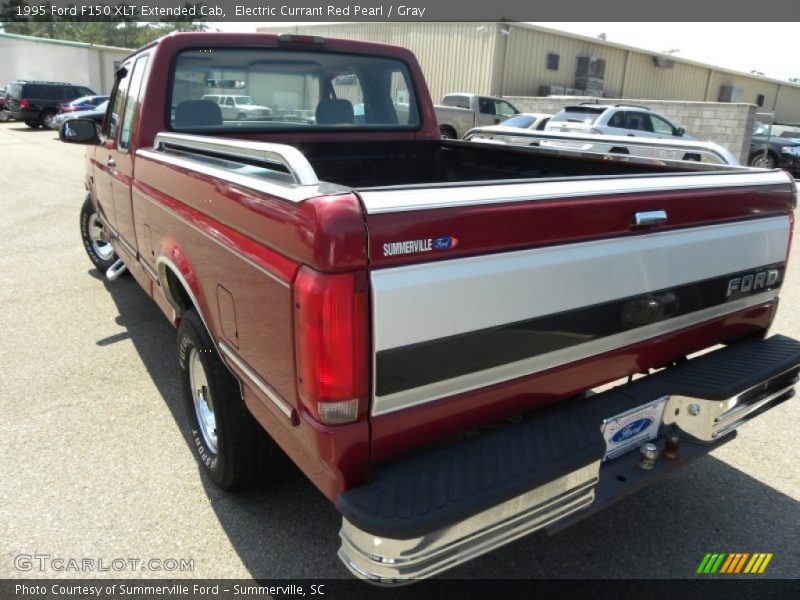 Electric Currant Red Pearl / Gray 1995 Ford F150 XLT Extended Cab