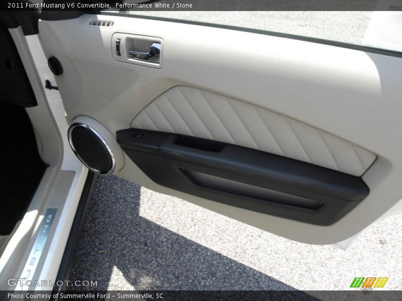 Performance White / Stone 2011 Ford Mustang V6 Convertible