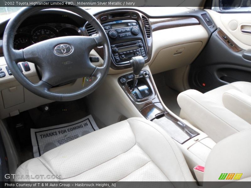 Millennium Silver Metallic / Ivory 2002 Toyota Highlander Limited 4WD
