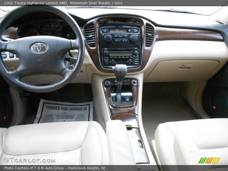 Millennium Silver Metallic / Ivory 2002 Toyota Highlander Limited 4WD