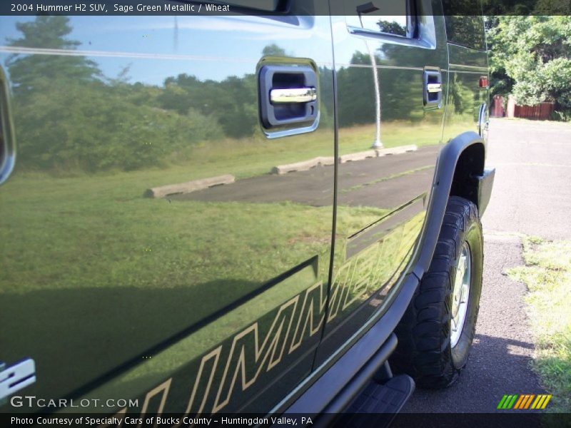 Sage Green Metallic / Wheat 2004 Hummer H2 SUV