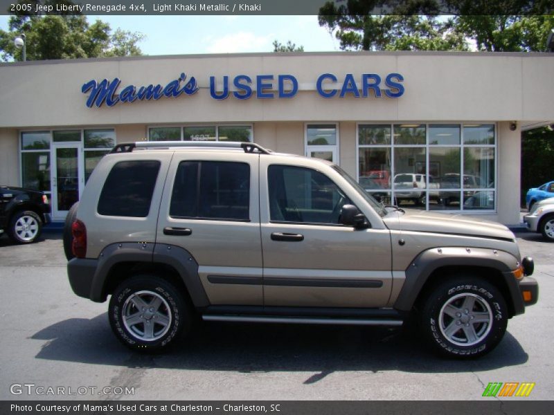 Light Khaki Metallic / Khaki 2005 Jeep Liberty Renegade 4x4