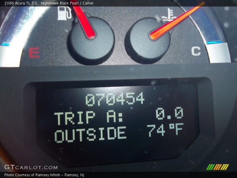 Nighthawk Black Pearl / Camel 2006 Acura TL 3.2