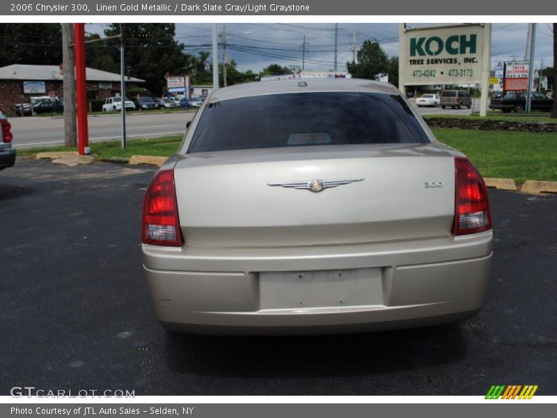 Linen Gold Metallic / Dark Slate Gray/Light Graystone 2006 Chrysler 300