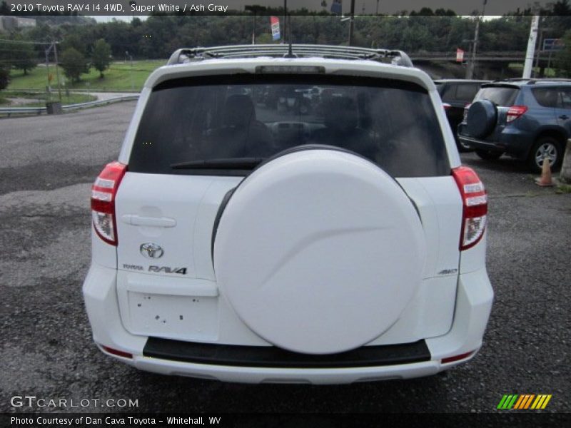 Super White / Ash Gray 2010 Toyota RAV4 I4 4WD