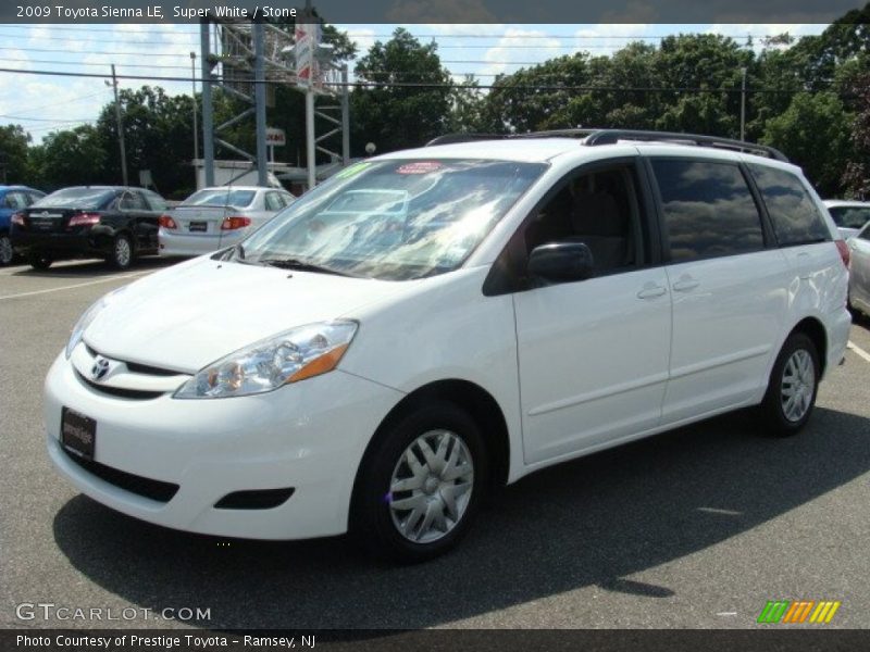 Super White / Stone 2009 Toyota Sienna LE
