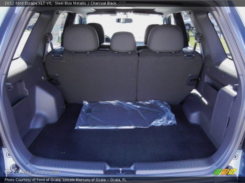  2012 Escape XLT V6 Trunk
