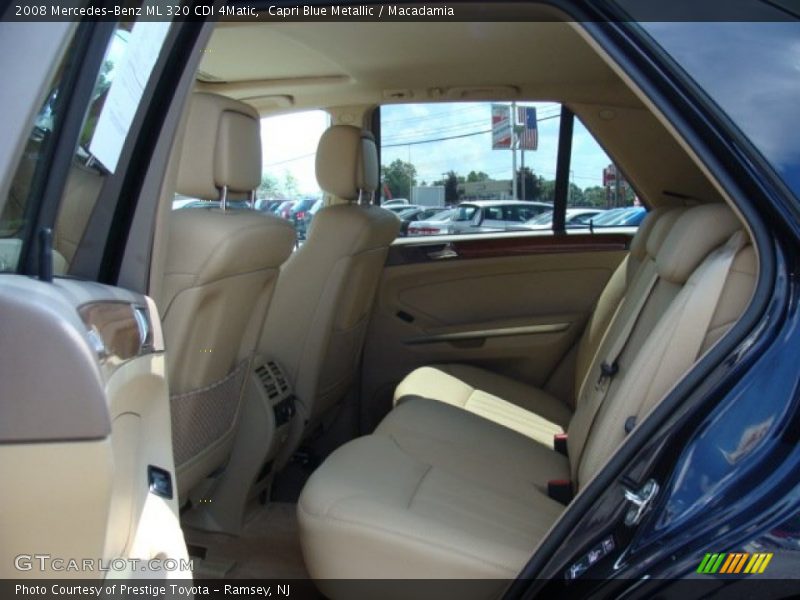 Capri Blue Metallic / Macadamia 2008 Mercedes-Benz ML 320 CDI 4Matic