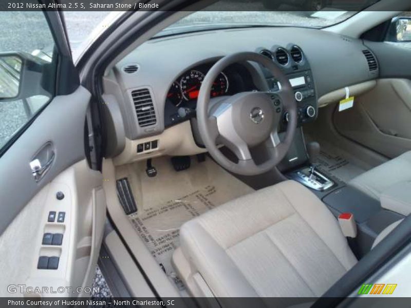 Saharan Stone / Blonde 2012 Nissan Altima 2.5 S