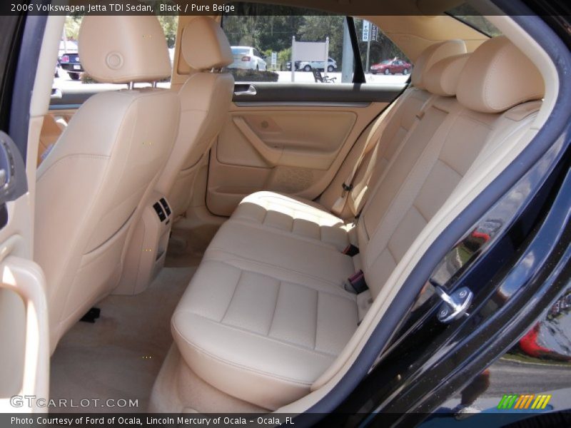 Black / Pure Beige 2006 Volkswagen Jetta TDI Sedan