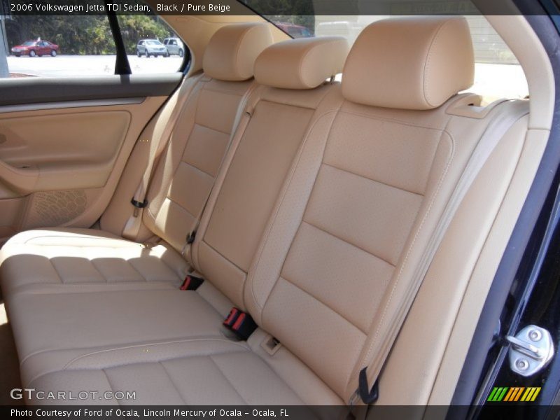 Black / Pure Beige 2006 Volkswagen Jetta TDI Sedan