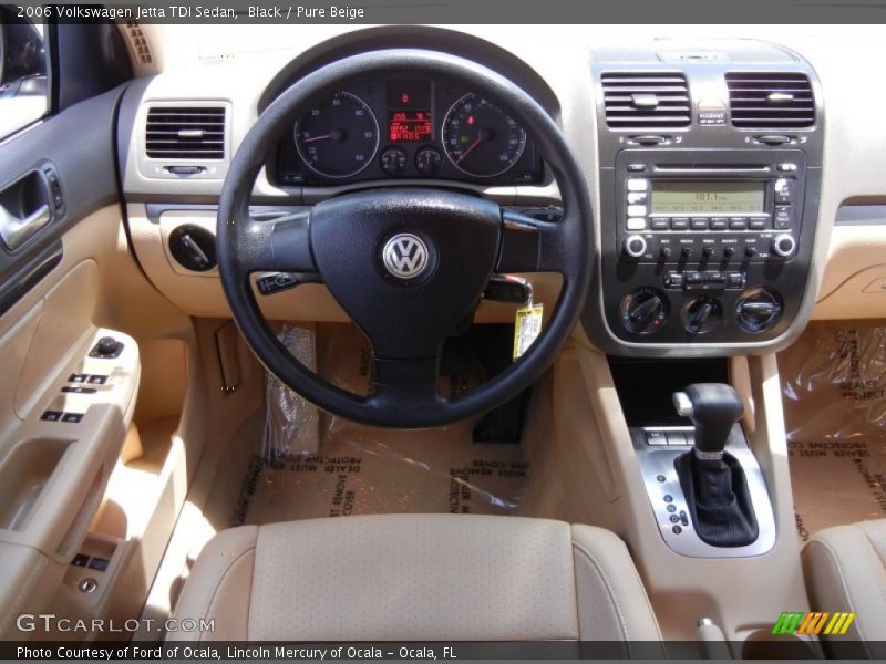 Black / Pure Beige 2006 Volkswagen Jetta TDI Sedan