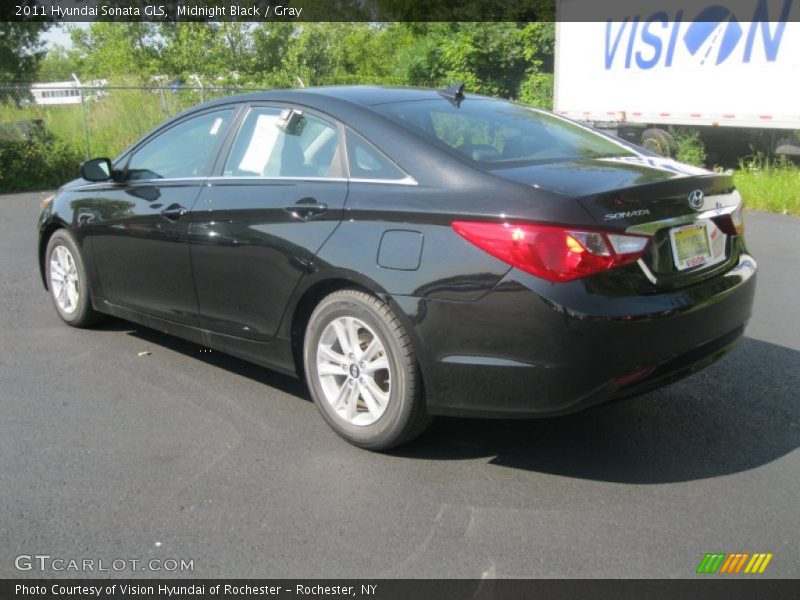Midnight Black / Gray 2011 Hyundai Sonata GLS
