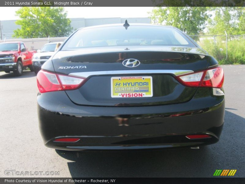 Midnight Black / Gray 2011 Hyundai Sonata GLS