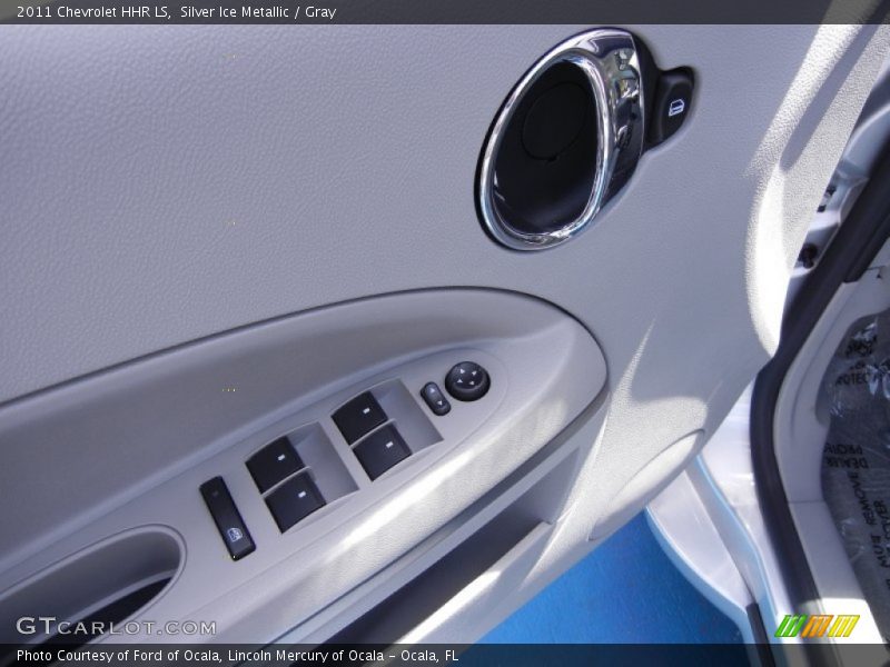 Silver Ice Metallic / Gray 2011 Chevrolet HHR LS