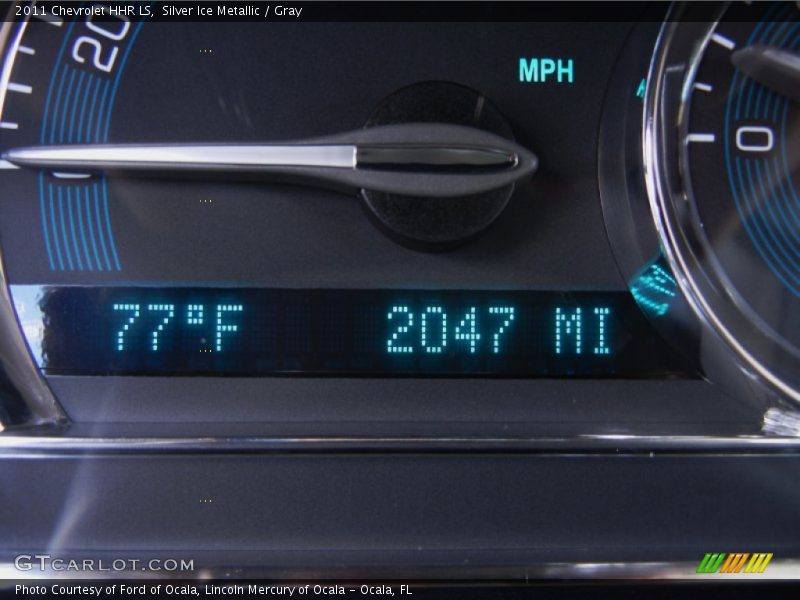 Silver Ice Metallic / Gray 2011 Chevrolet HHR LS