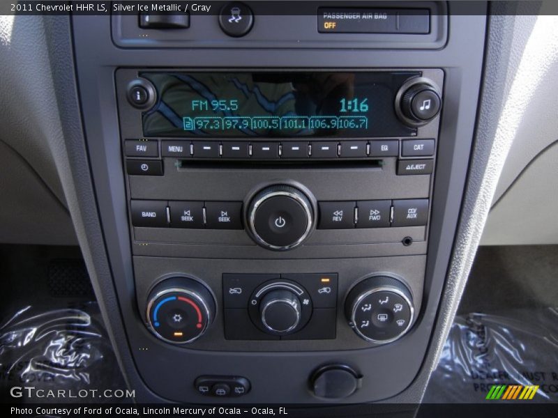 Silver Ice Metallic / Gray 2011 Chevrolet HHR LS