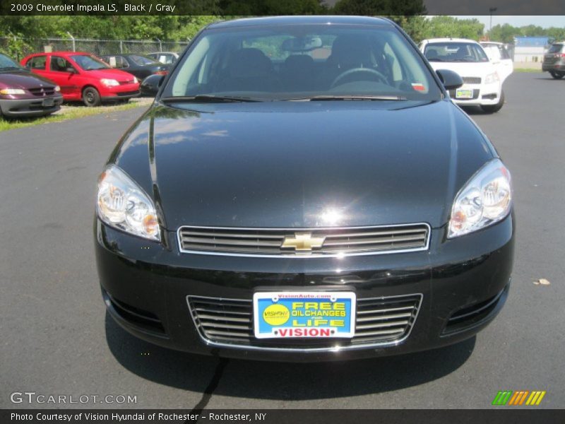 Black / Gray 2009 Chevrolet Impala LS