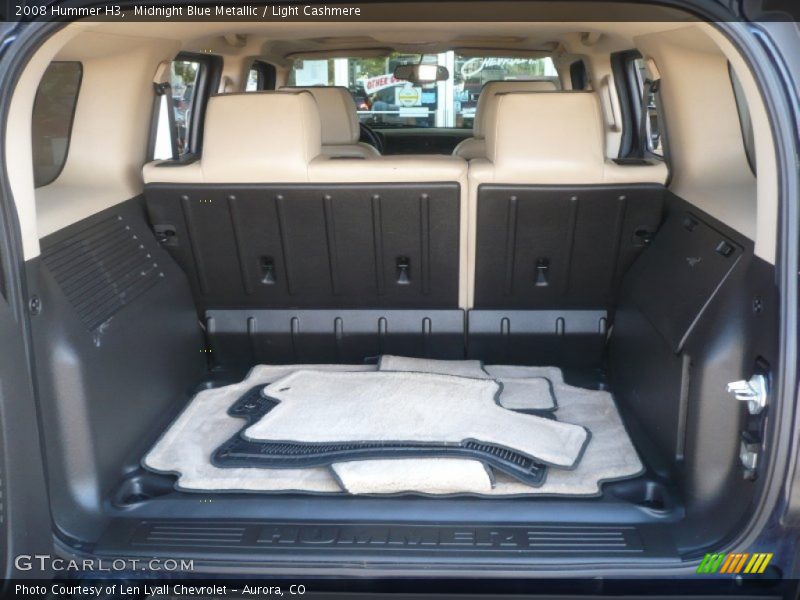  2008 H3  Trunk