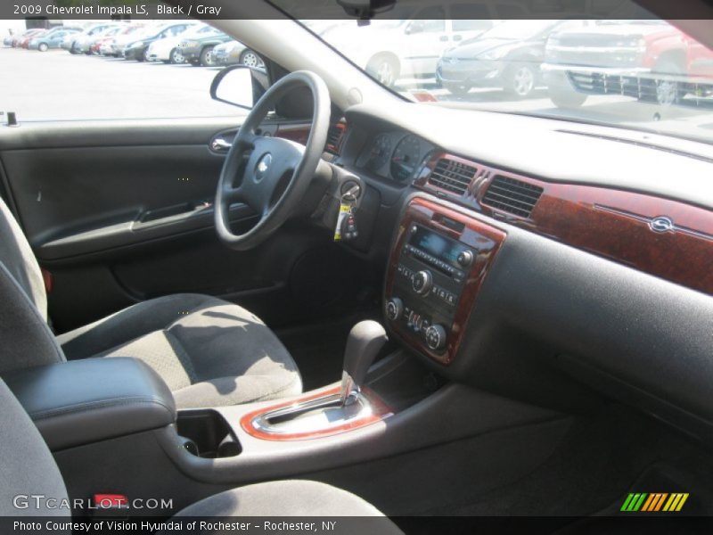 Black / Gray 2009 Chevrolet Impala LS