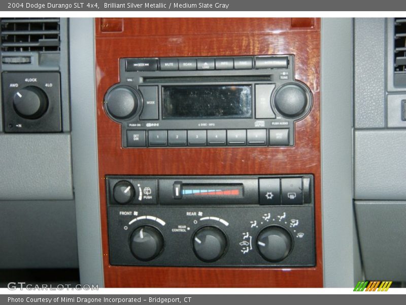 Brilliant Silver Metallic / Medium Slate Gray 2004 Dodge Durango SLT 4x4