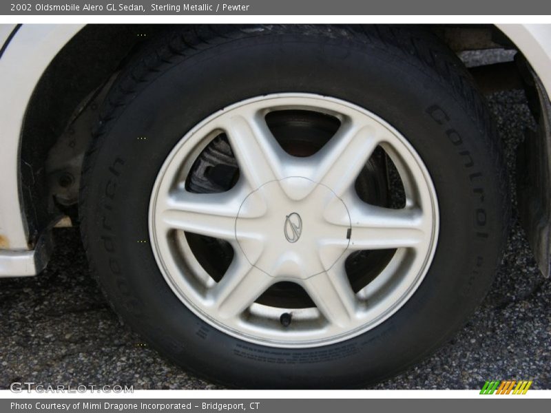 Sterling Metallic / Pewter 2002 Oldsmobile Alero GL Sedan