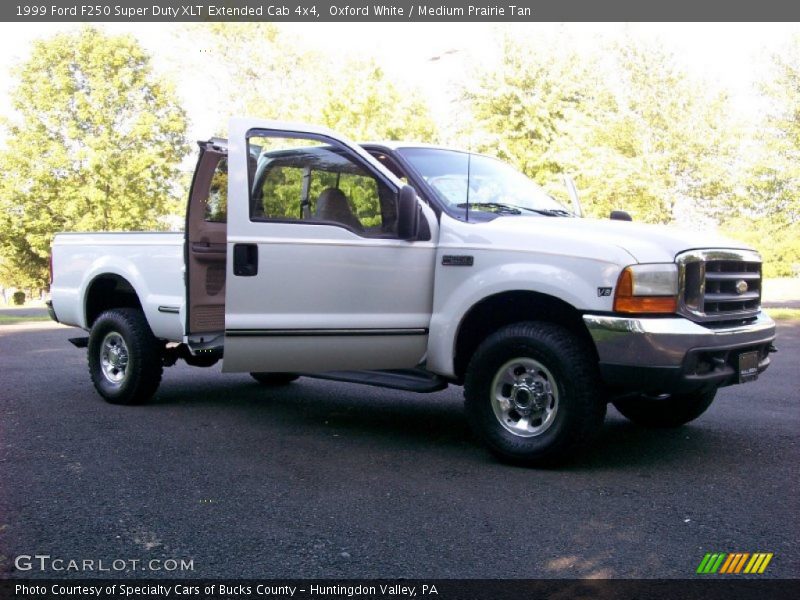 Oxford White / Medium Prairie Tan 1999 Ford F250 Super Duty XLT Extended Cab 4x4