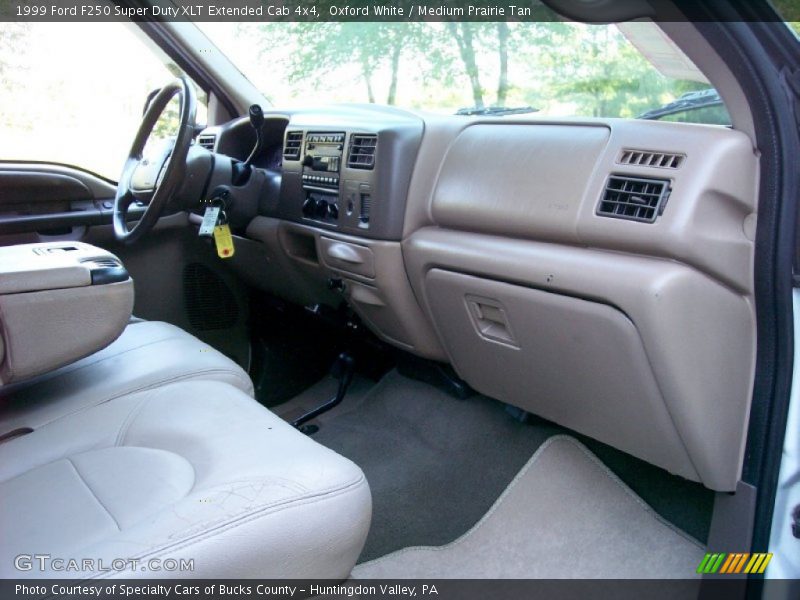 Oxford White / Medium Prairie Tan 1999 Ford F250 Super Duty XLT Extended Cab 4x4