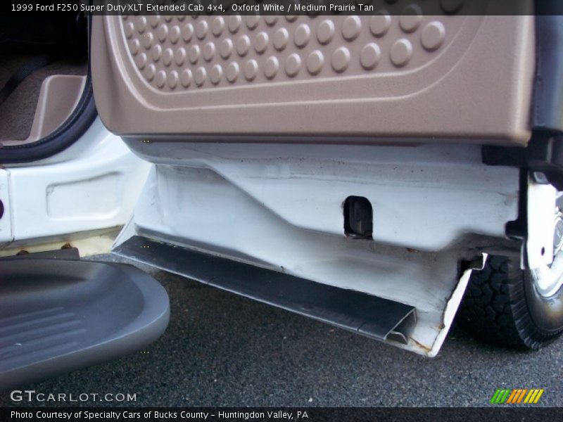 Oxford White / Medium Prairie Tan 1999 Ford F250 Super Duty XLT Extended Cab 4x4