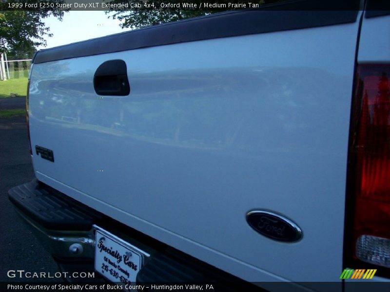 Oxford White / Medium Prairie Tan 1999 Ford F250 Super Duty XLT Extended Cab 4x4
