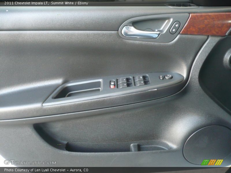 Summit White / Ebony 2011 Chevrolet Impala LT