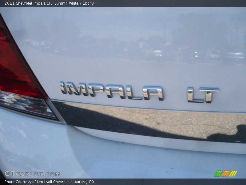 Summit White / Ebony 2011 Chevrolet Impala LT