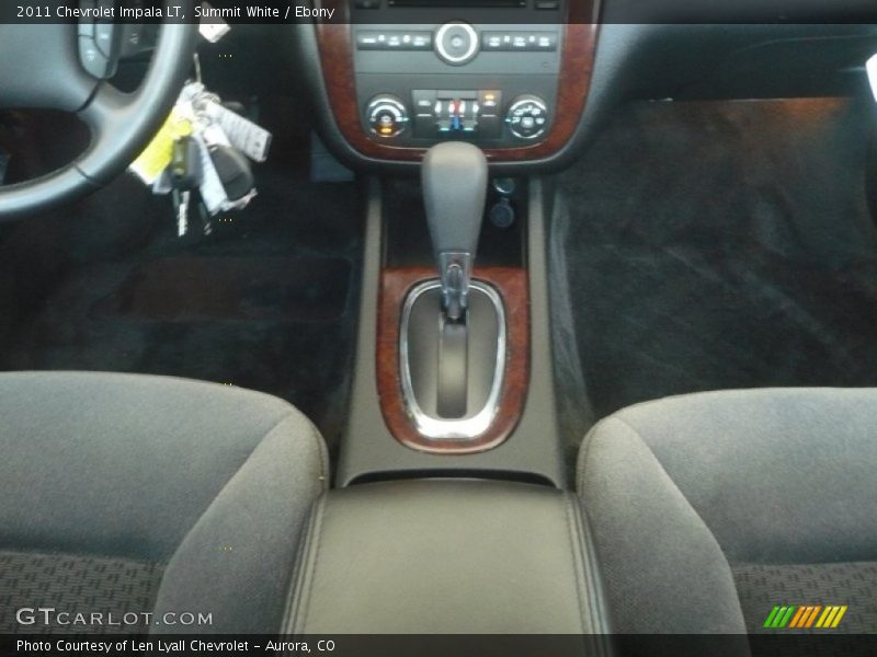 Summit White / Ebony 2011 Chevrolet Impala LT