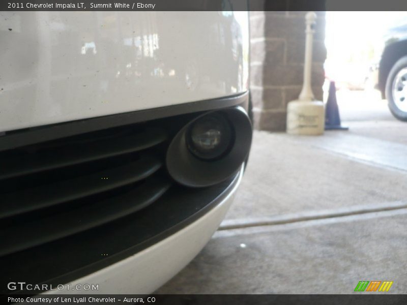 Summit White / Ebony 2011 Chevrolet Impala LT