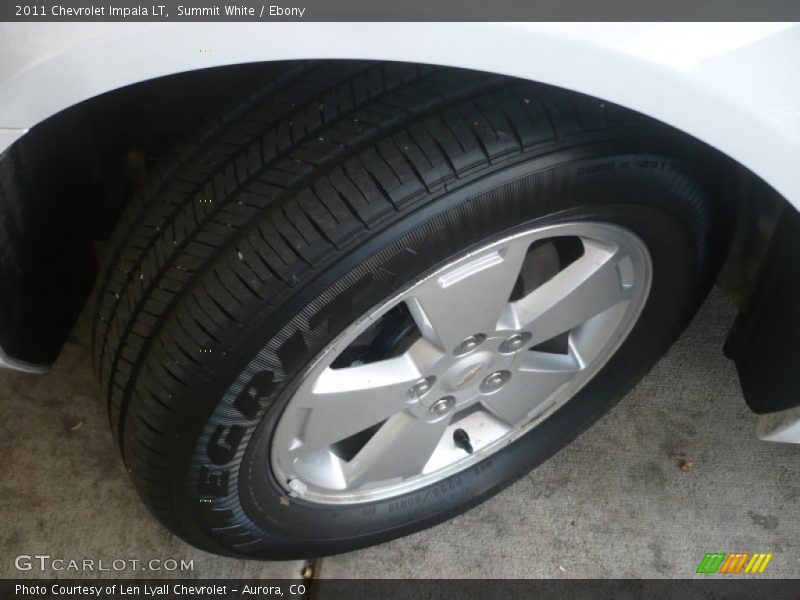 Summit White / Ebony 2011 Chevrolet Impala LT